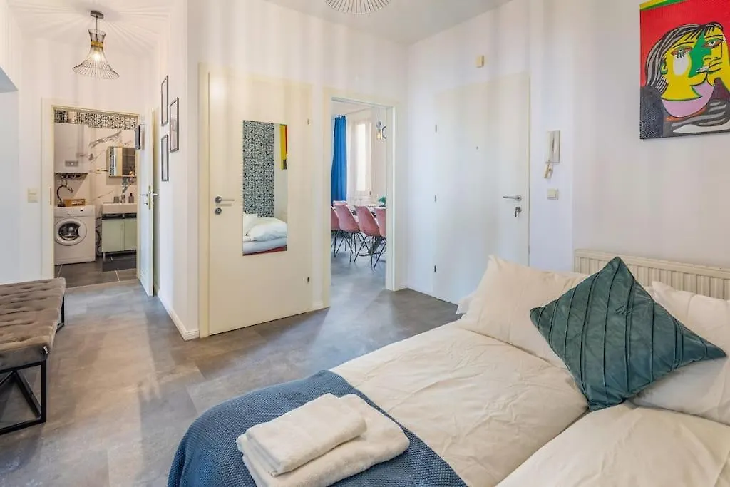 Luxury Vintage Vibe Apartment Vienna Austria