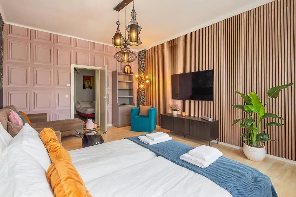 Luxury Vintage Vibe Apartment Vienna